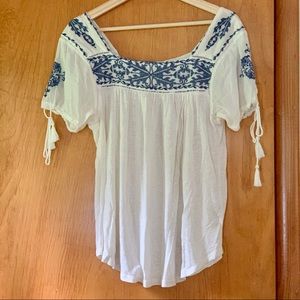 Lucky Brand Cotton Embroidered Peasant Square Neck